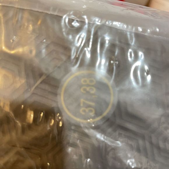 Mens Women Warm Slip On Size 6.5 Lined Outdoor Indoor Slipper Memory Foam Suede - Picture 10 of 10